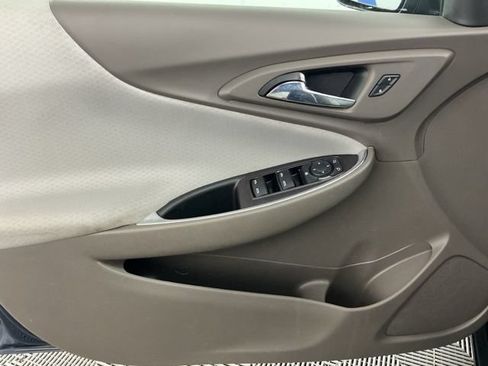 Used 2020 Chevrolet Malibu LT FWD image 7