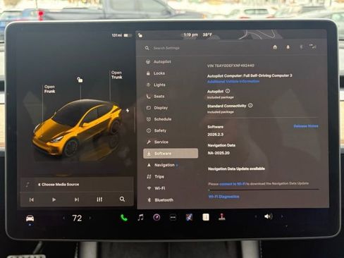 Used 2022 Tesla Model Y Performance image 39