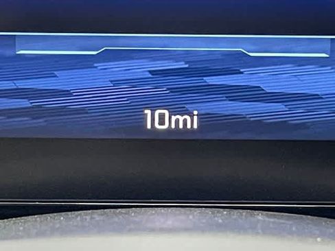 New 2026 Chevrolet Equinox EV LT AWD/4WD image 3
