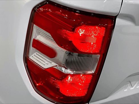 Used 2025 Ford Maverick XLT w/ XLT Luxury Package image 27