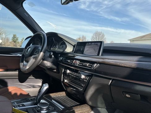 Used 2018 BMW X5 xDrive40e w/ M Sport Package image 27