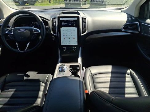 Certified 2024 Ford Edge SEL w/ Convenience Package AWD/4WD image 18