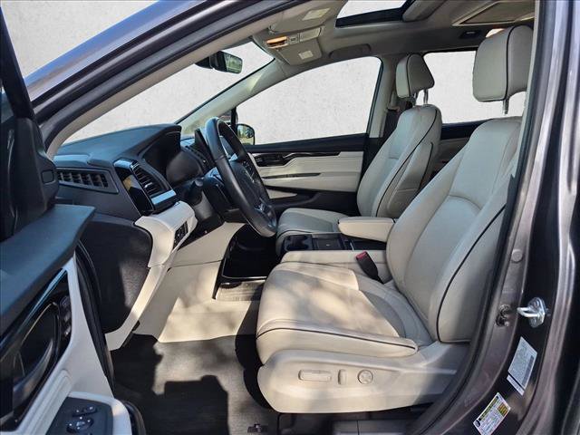 Used 2025 Honda Odyssey Touring image 17