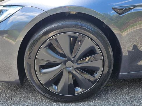 Used 2023 Tesla Model S AWD/4WD image 18