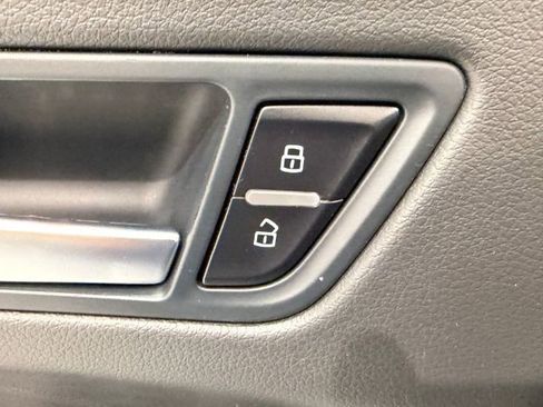 Used 2016 Audi Q5 2.0T Premium Plus image 50