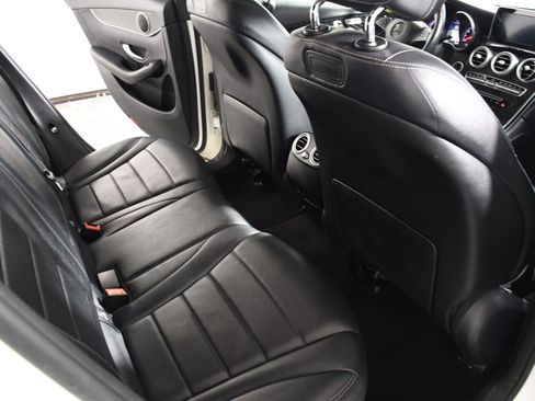 Used 2018 Mercedes-Benz GLC 300 4MATIC image 21