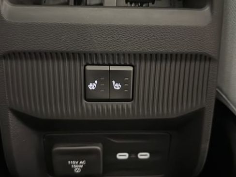 New 2026 Jeep Cherokee Overland w/ Trailer Tow Group image 43