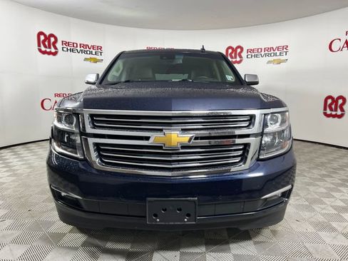 Used 2020 Chevrolet Tahoe Premier RWD image 2