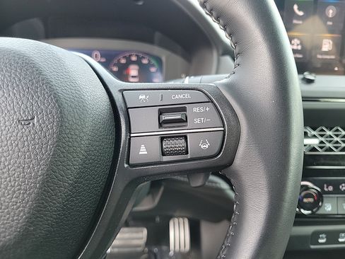 Certified 2023 Honda Accord Sport image 19