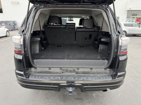 Used 2019 Toyota 4Runner Limited AWD/4WD image 8