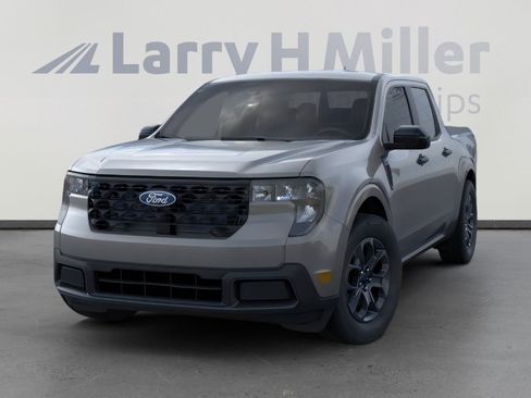New 2026 Ford Maverick XLT FWD image 2