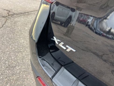 Certified 2022 Ford Explorer XLT w/ Equipment Group 202A image 25