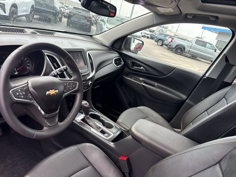 Used 2020 Chevrolet Equinox LT w/ Midnight Edition FWD image 25
