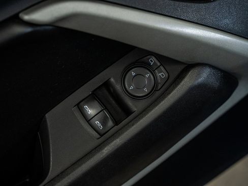 Used 2022 Chevrolet Camaro LT image 30