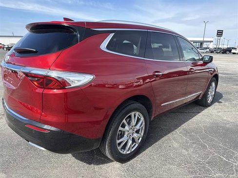 Used 2023 Buick Enclave Premium w/ Experience Buick Package image 4