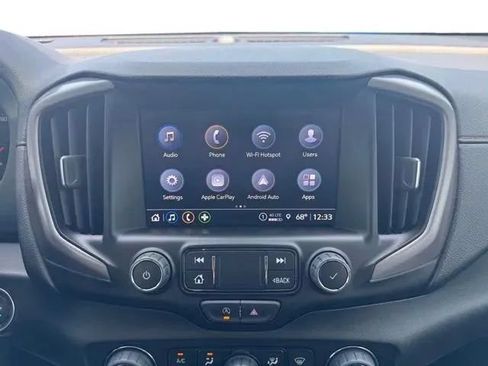 Used 2023 GMC Terrain AT4 AWD/4WD image 27