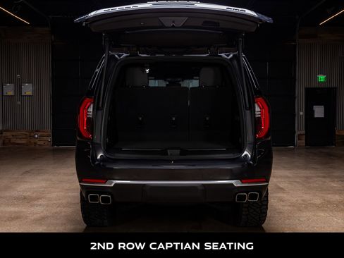 Used 2025 GMC Yukon Denali image 9