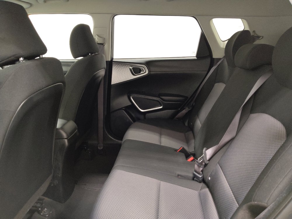 Used 2022 Kia Soul LX FWD image 18