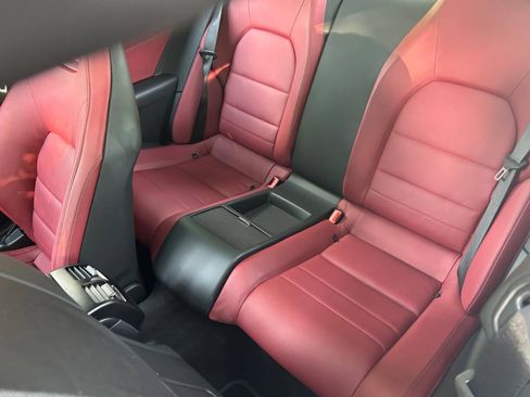 Used 2017 Mercedes-Benz E 400 4MATIC Coupe image 26