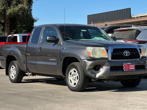 Used 2011 Toyota Tacoma 2WD Access Cab w/ SR5 Pkg #2 image 10