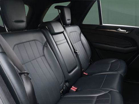 Used 2018 Mercedes-Benz GLE 43 AMG GLE 43 AMG w/ Night Package image 12