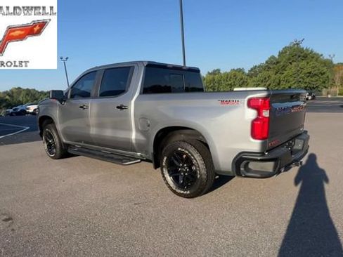 Used 2020 Chevrolet Silverado 1500 LT Trail Boss AWD/4WD image 9