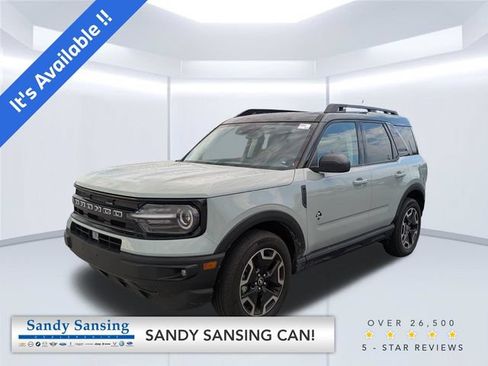 Used 2022 Ford Bronco Sport Outer Banks w/ Tech Package AWD/4WD image 1