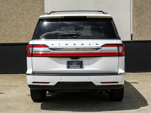 Used 2020 Lincoln Navigator Black Label w/ Cargo Convenience Package AWD/4WD image 11