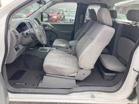 Used 2019 Nissan Frontier S image 22