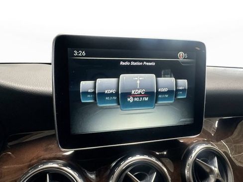 Used 2016 Mercedes-Benz GLA 250 image 13