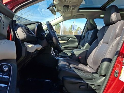 Certified 2022 Subaru Ascent Limited w/ Technology Package image 13