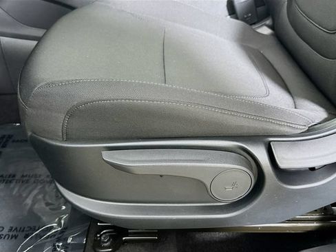 Used 2026 Hyundai Tucson SE AWD/4WD image 15