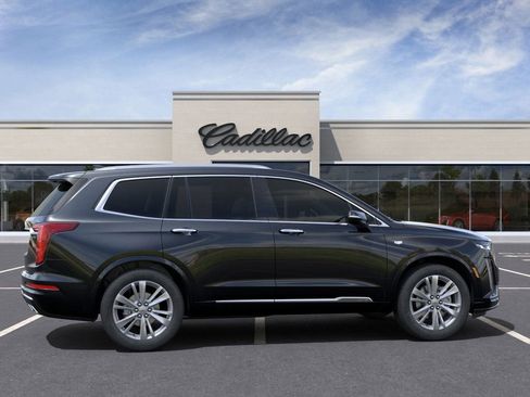 New 2025 Cadillac XT6 Premium Luxury w/ Technology Package image 5