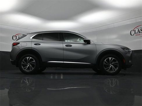 Used 2023 Buick Envision Essence image 30