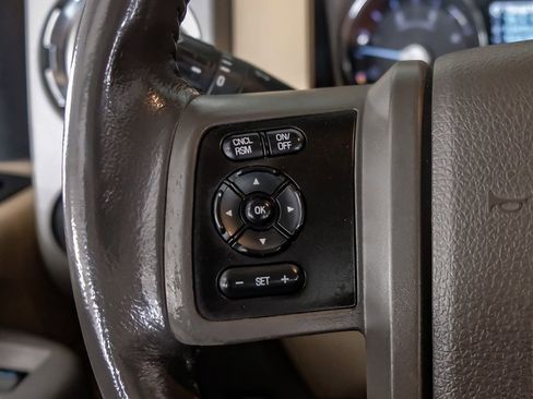 Used 2016 Ford F250 Lariat w/ Lariat Interior Package image 15