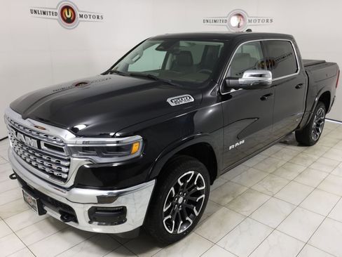 Used 2025 RAM 1500 Limited AWD/4WD image 35