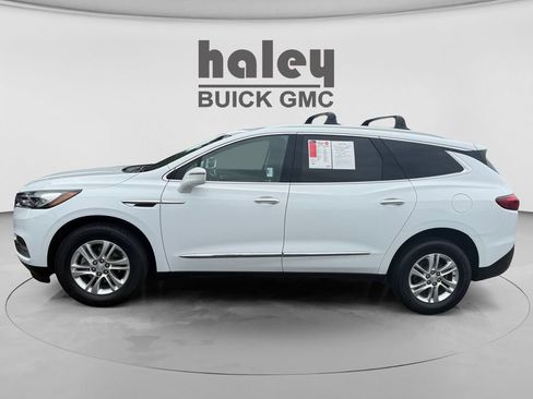 Used 2019 Buick Enclave Essence FWD image 2