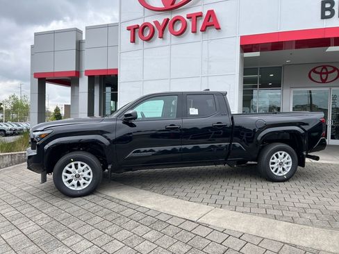 New 2026 Toyota Tacoma SR5 AWD/4WD image 2