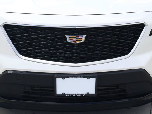 Used 2022 Cadillac XT4 Sport w/ Enhanced Visibility Package AWD/4WD image 8