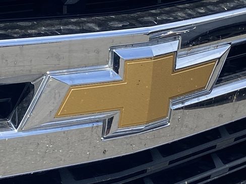 Used 2019 Chevrolet Silverado 1500 LT w/ Texas Edition image 4