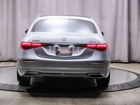 Certified 2022 Mercedes-Benz S 580 4MATIC Sedan image 3