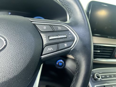 Used 2022 Hyundai Santa Fe Limited FWD image 13
