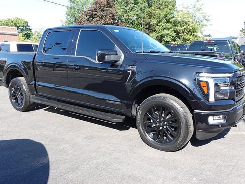 Used 2024 Ford F150 Lariat w/ Equipment Group 502A High AWD/4WD image 4