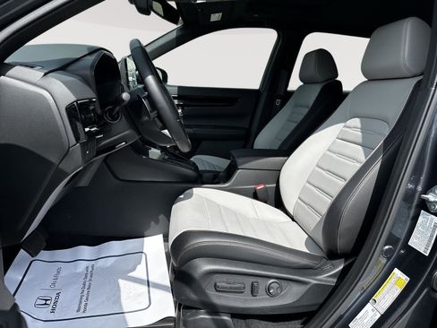 Used 2026 Honda CR-V Sport Touring image 7