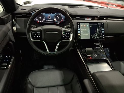 Certified 2025 Land Rover Range Rover Sport image 10