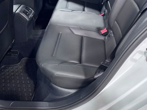 Used 2018 Volkswagen Golf SE FWD image 21