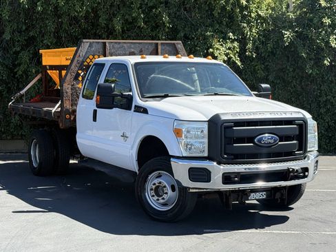 Used 2015 Ford F350 XL w/ Power Equipment Group AWD/4WD image 1