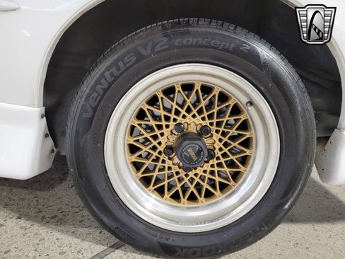 Used 1989 Pontiac Firebird Trans Am image 9