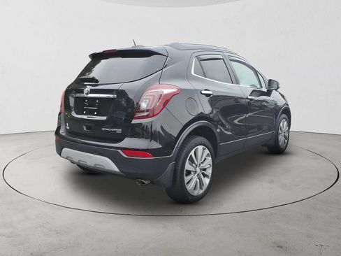 Used 2019 Buick Encore Preferred AWD/4WD image 5