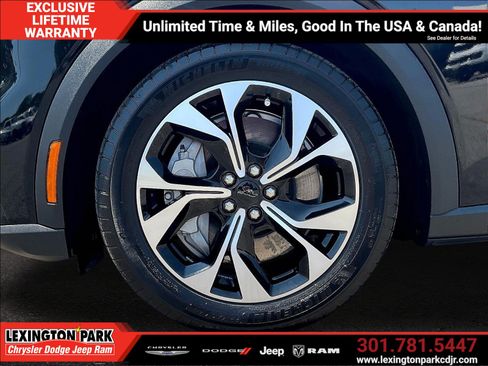 Used 2025 Ford Mustang Mach-E Select w/ Comfort Package Lite AWD/4WD image 31